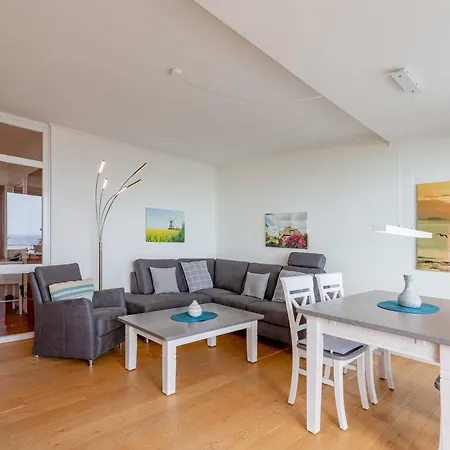 Haus Halligblick 32 *